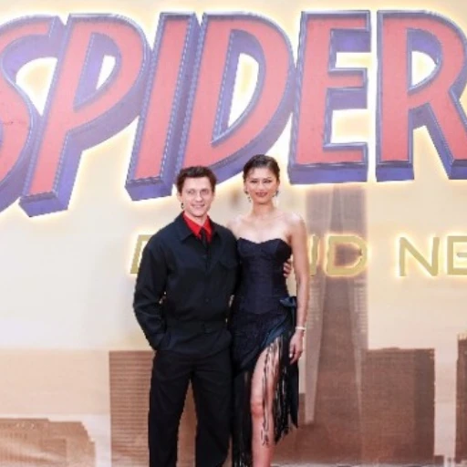 Tom Holland y Zendaya aterrizan en México para presentar 'Spider-Man: Brand New Day'