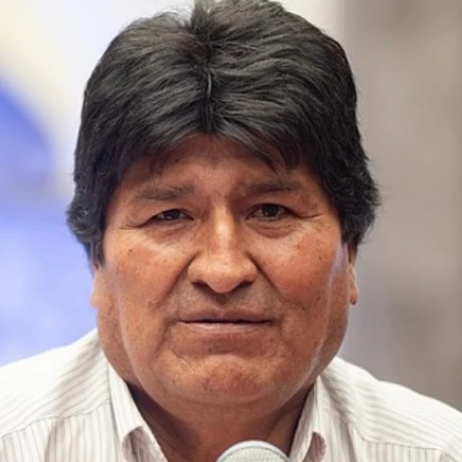 Fiscalía de Bolivia ordena captura de Evo Morales por terrorismo y otros delitos