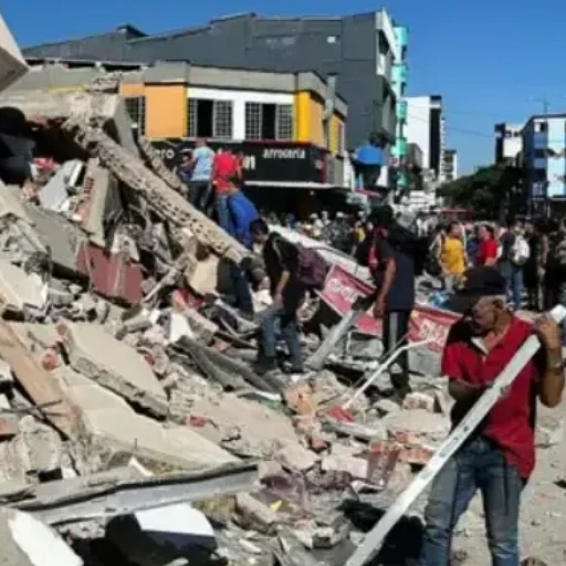 Sismo de 7,4 en Colombia deja 273 fallecidos y 377 desaparecidos