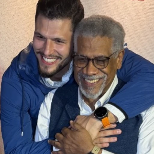 Frank Quintero reúne a más de 20 figuras venezolanas en una canción por la esperanza y la solidarida
