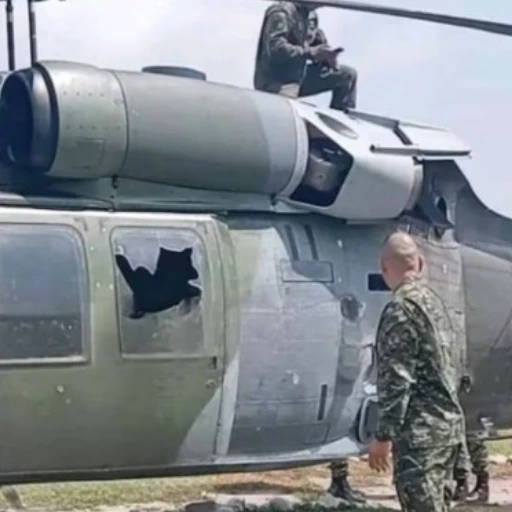 Dos heridos tras ataque con drones contra base del Ejército de Colombia