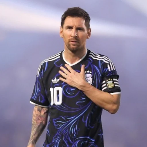 Septiembre comenzó con el adiós de Messi y terminó con un batacazo en el ciclismo
